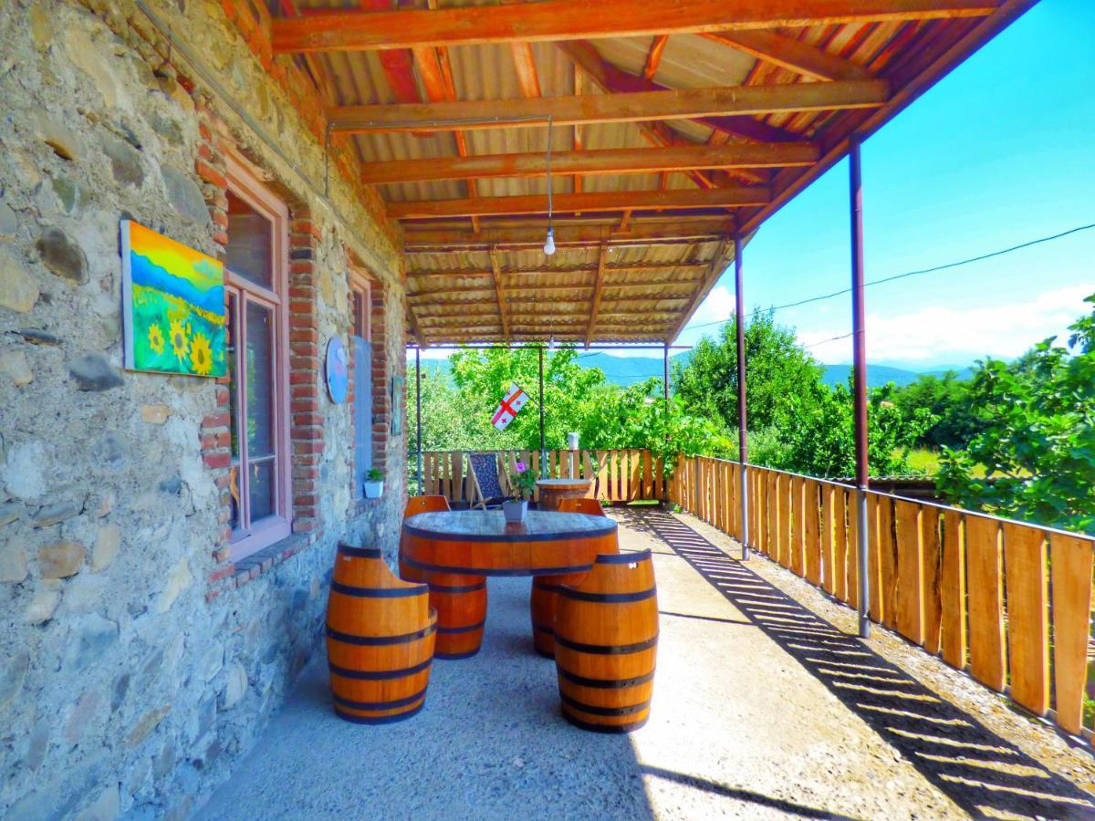 Veli Guest House • Საოჯახო Სასტუმრო Ველი Zemo Alvani エクステリア 写真