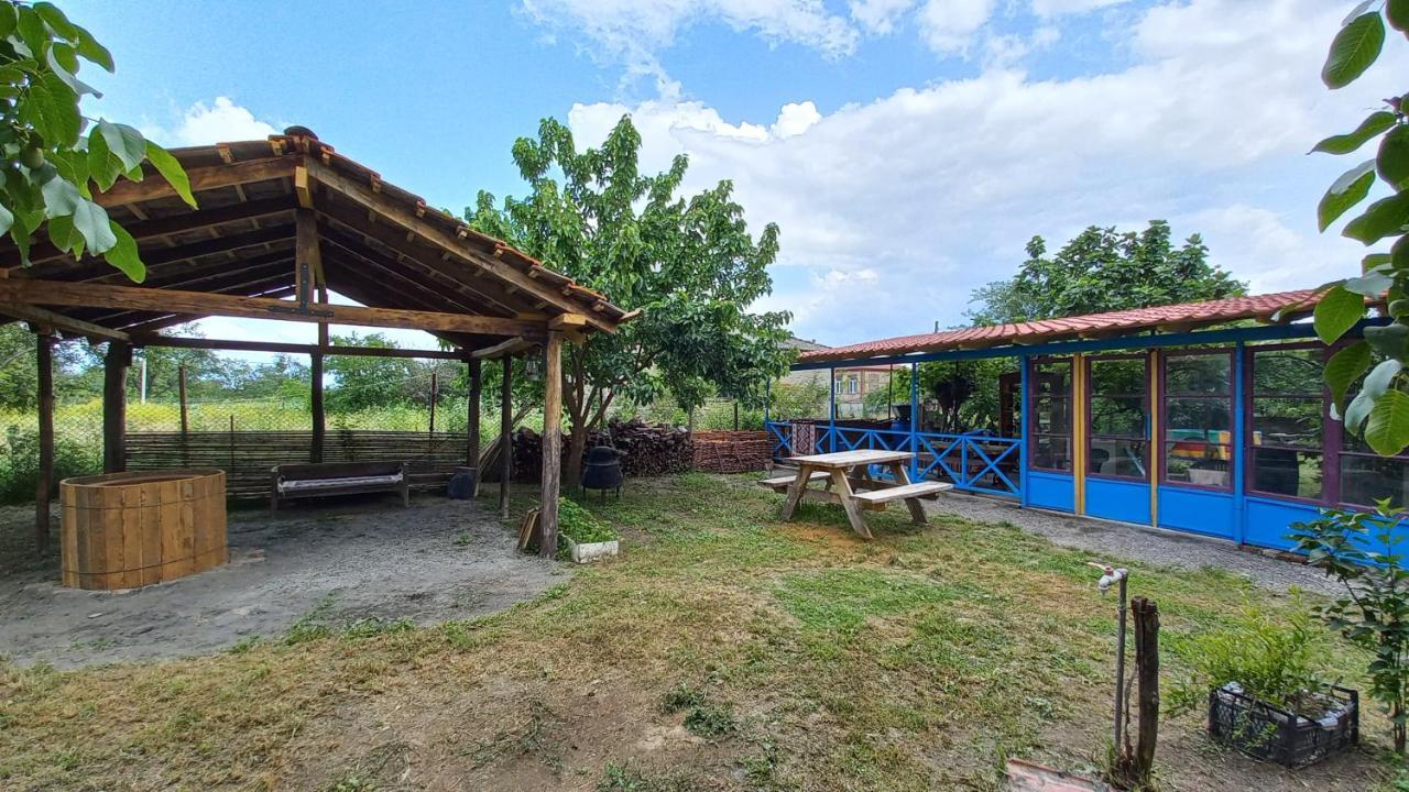 Veli Guest House • Საოჯახო Სასტუმრო Ველი Zemo Alvani エクステリア 写真